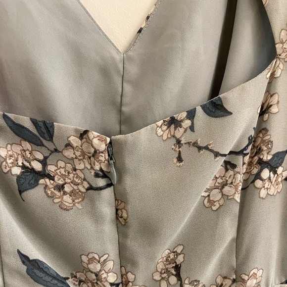 Dynamite Dress Size Large - Picture 4 of 6